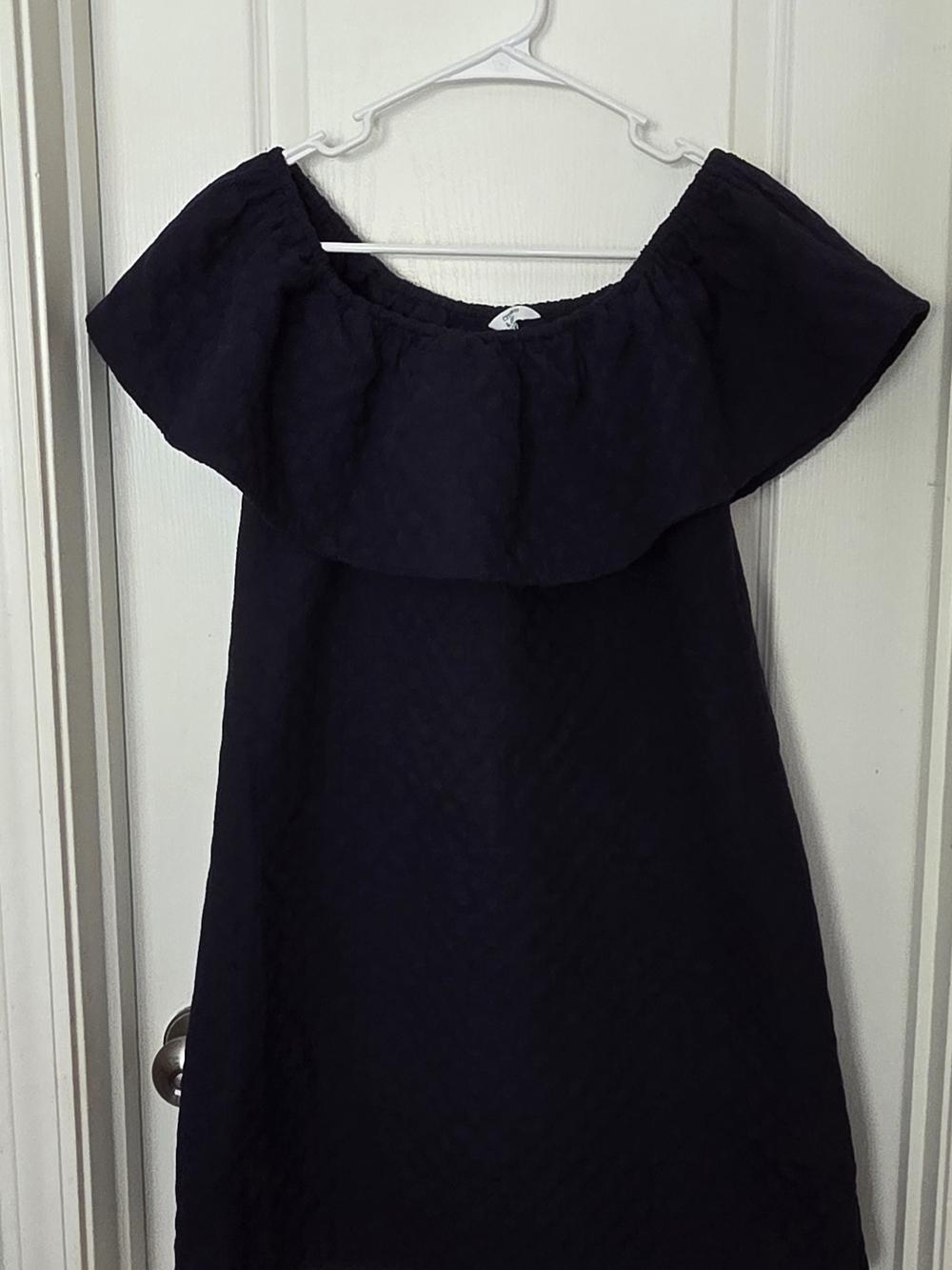crown & ivy NAVY Textured Off-Shoulder Dress